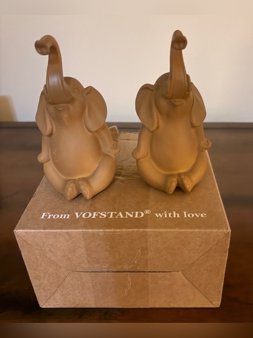 Vofstand Cute Elephants decorate good for a gift on occasions